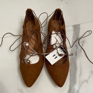 NWT Lace Up Flats